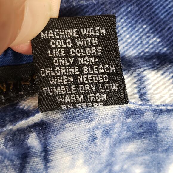 Express Bleus Denim Authentique Bleach Tie Dyed Jean Shorts Women's Size 7/8 - Picture 6 of 11